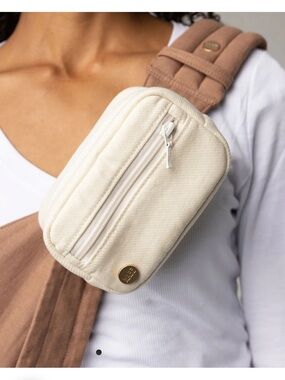 Mabē Monarch Accessory Bag -
Natural Ivory